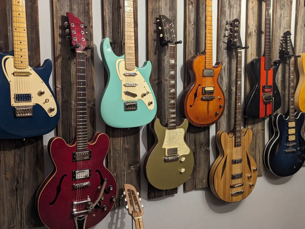 Handgefertigte Custom Guitar aus der Werkstatt Heier Guitars in Klipphausen